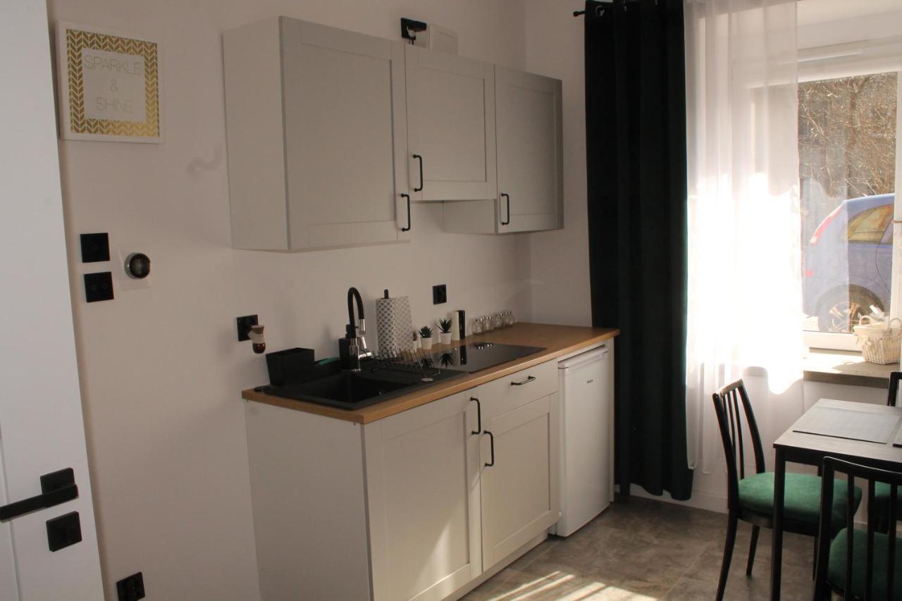 Apartament Z Historia 옐레니아구라 외부 사진