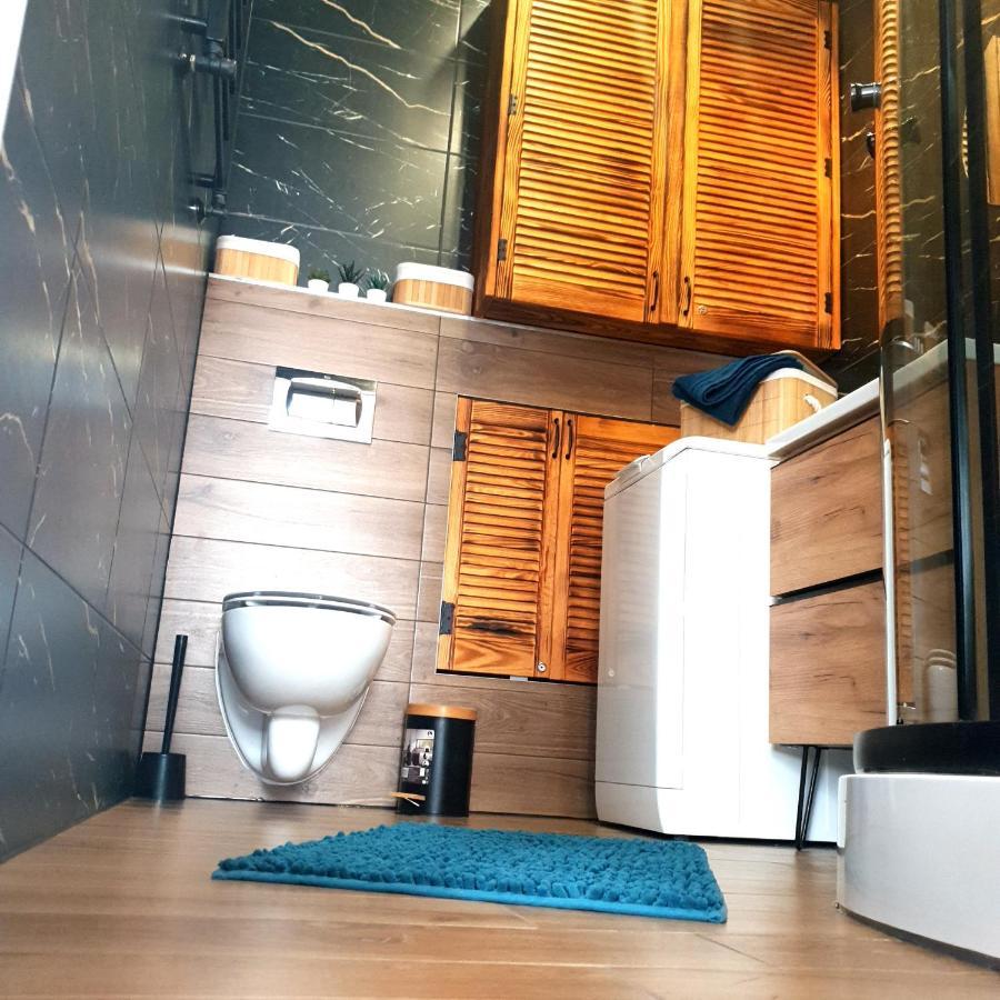 Apartament Z Historia 옐레니아구라 외부 사진