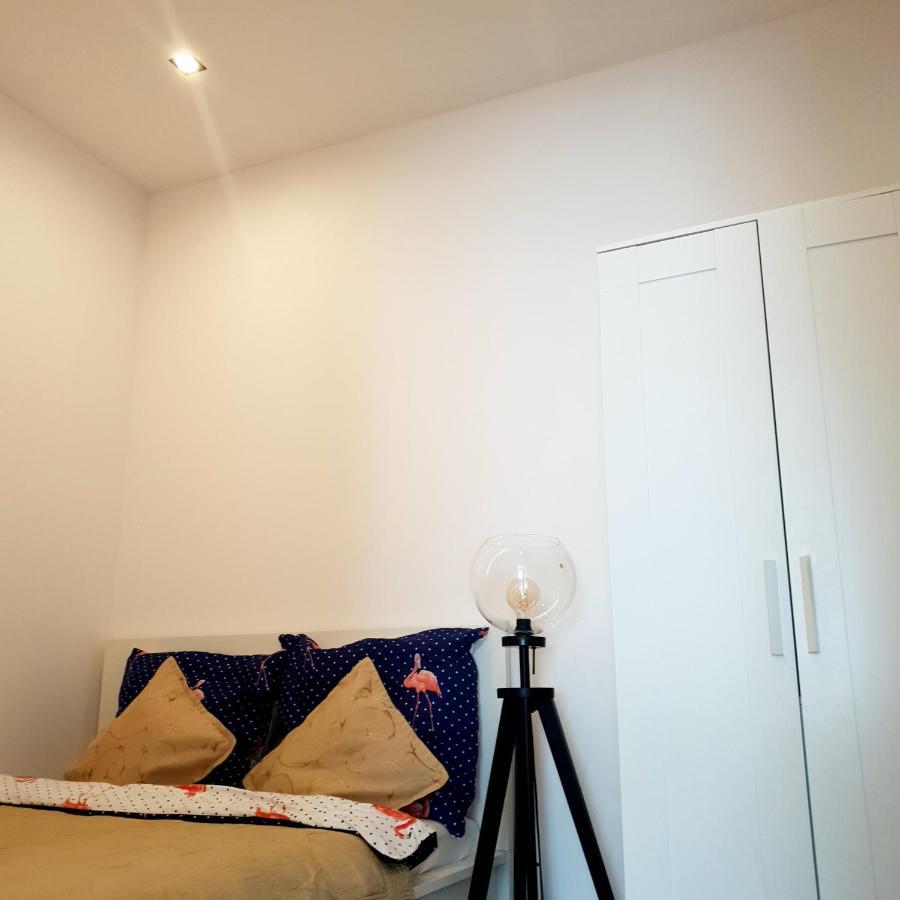 Apartament Z Historia 옐레니아구라 외부 사진