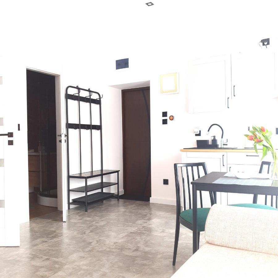 Apartament Z Historia 옐레니아구라 외부 사진